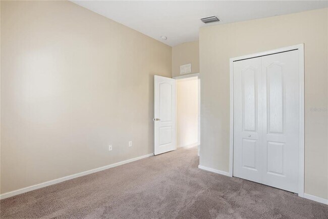 Building Photo - 30525 Lanesborough Cir