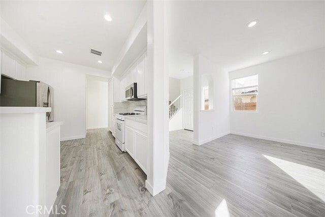 Building Photo - 8537 Thunderbird Dr