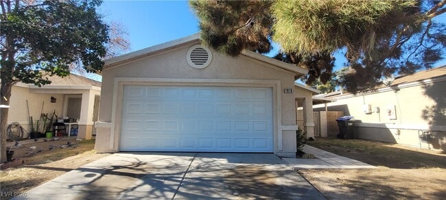 Building Photo - 1915 Winter Hill St