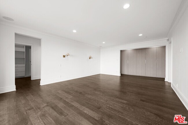Building Photo - 1539 Viewsite Dr