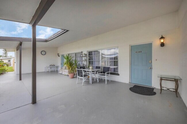 Building Photo - 438 Granada Blvd