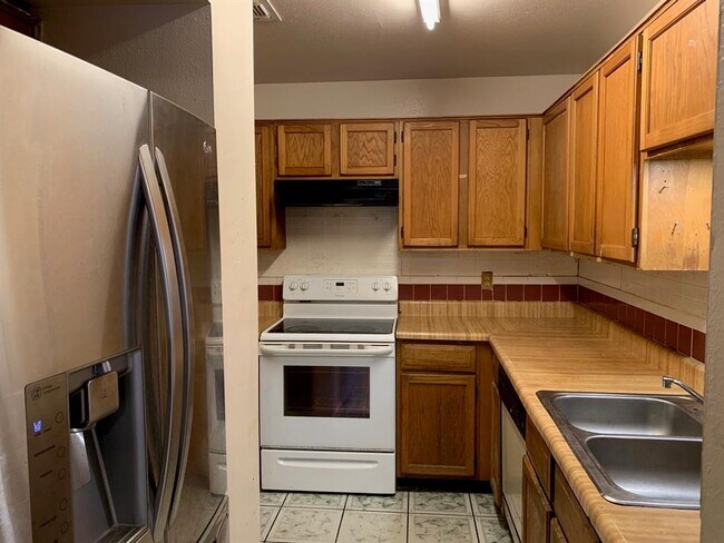 Building Photo - 7712 Windward Passage St