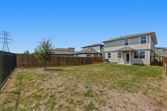 Building Photo - 7511 Traylor Cv