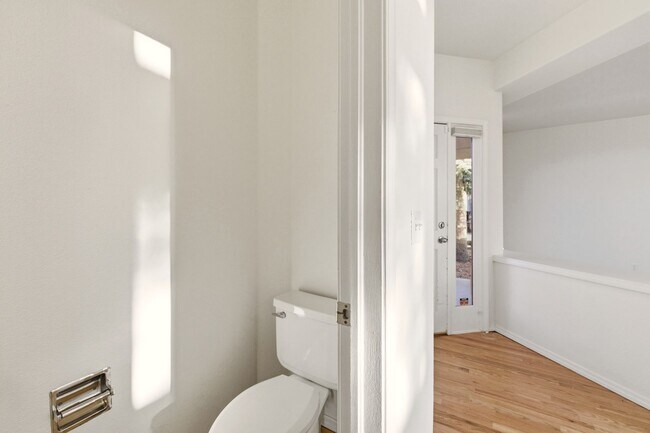 Building Photo - 3 Bed 2.5 Bath Home In Parker