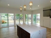 Building Photo - Kailua home on Kawainui canal, paddlers paradise, pet friendly