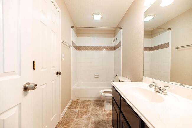 Building Photo - 27210 Afton Way