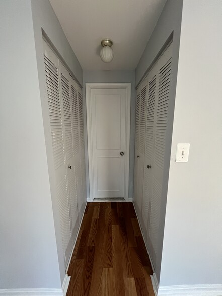 Building Photo - 20519 Sterncroft Ct