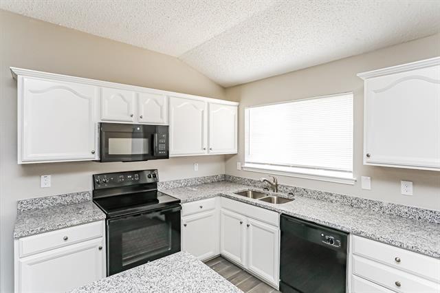 Building Photo - 6736 Bighorn Ridge