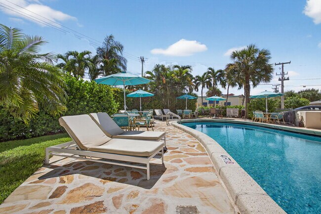 Building Photo - 1131 SE 4th St