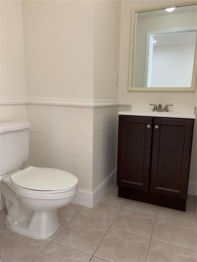 Building Photo - 14179 SW 126th Pl