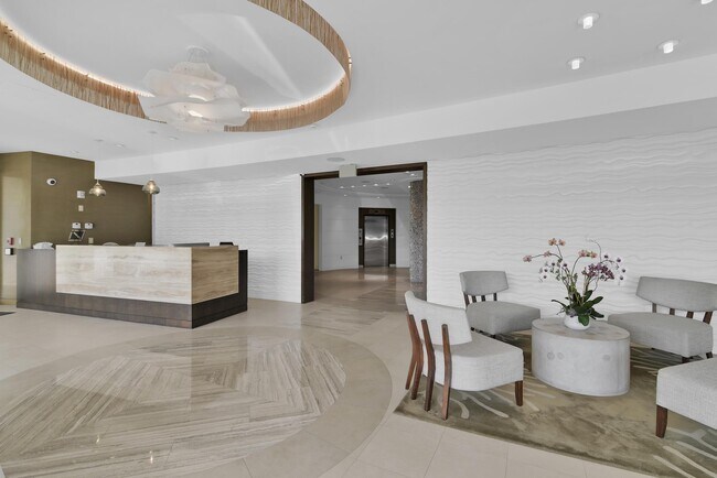 Building Photo - 500 S Ocean Blvd