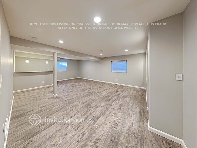 Building Photo - 980 Ancestra Dr