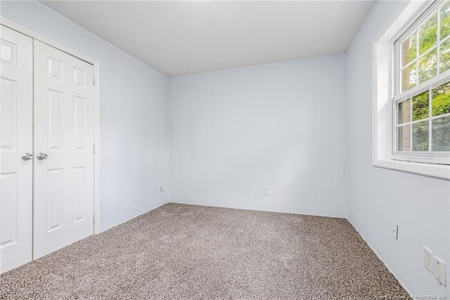 Building Photo - 2326 Barrington Cir