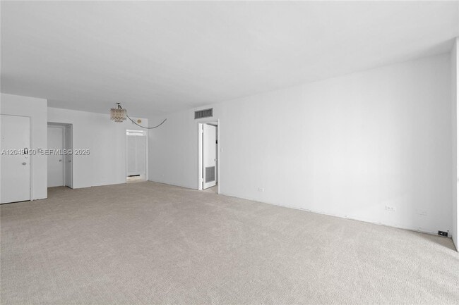 Building Photo - 5005 Collins Ave