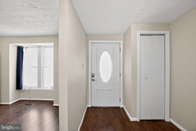 Building Photo - 7506 Summer Blossom Ln