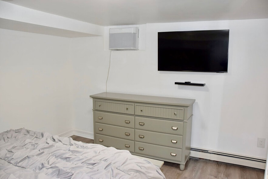 Building Photo - 55 Shadow Grove Ln