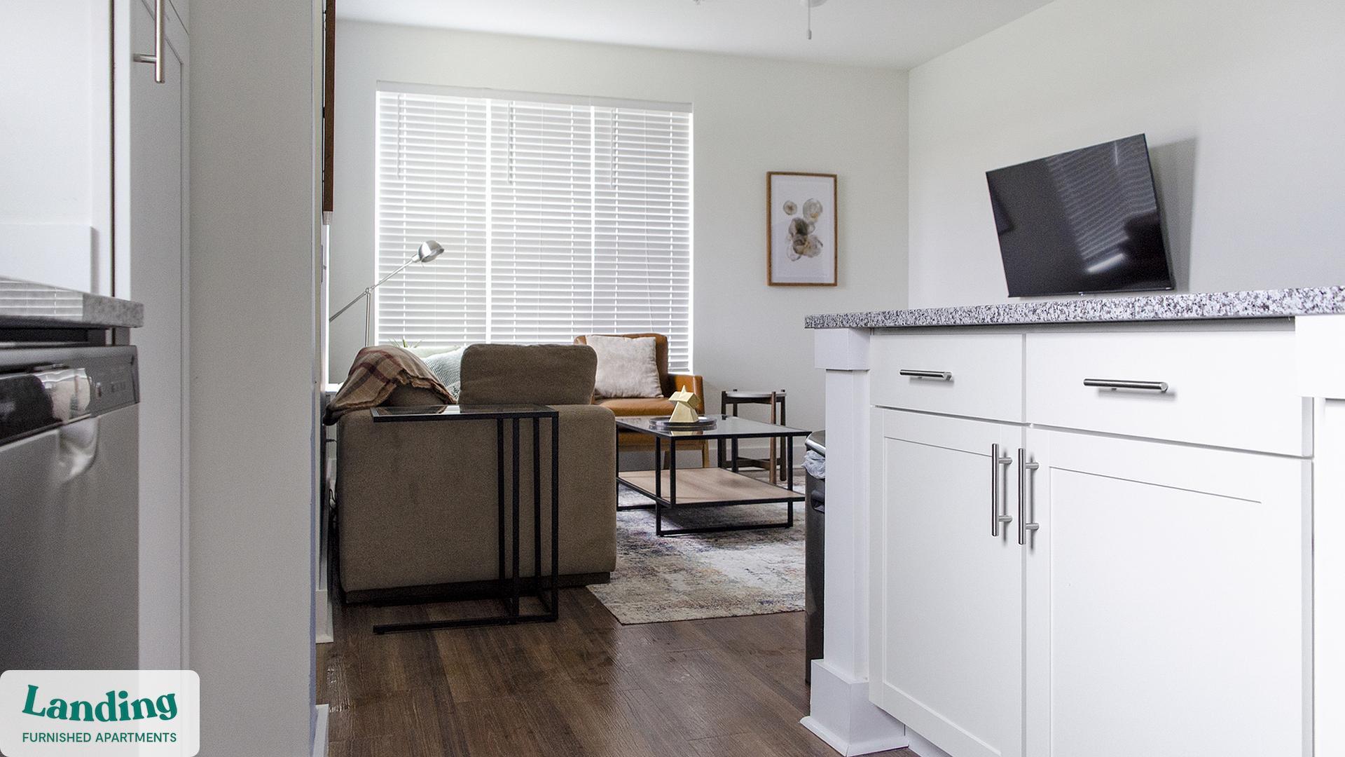 Building Photo - 901 Kelly Green Ln