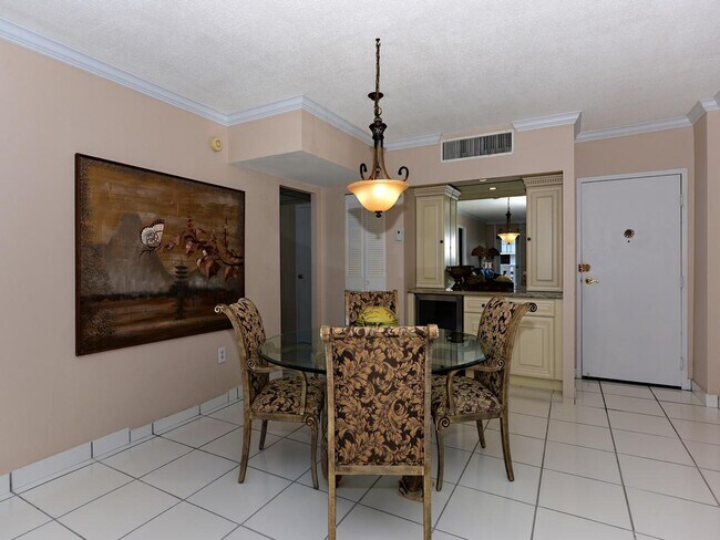 Building Photo - 3450 S Ocean Blvd
