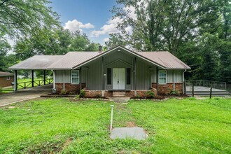 Building Photo - Beautiful New 4bd/2bath -Don’t Miss This!