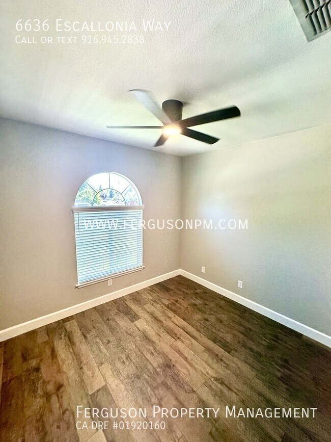 Building Photo - 6636 Escallonia Way