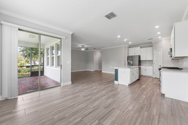 Building Photo - Stunning 4 BR + LOFT /2.5 BA/ 2 CG home in Gorgeous Bexley!