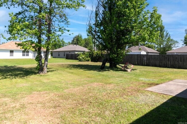 Building Photo - 2308 Red Baron Dr