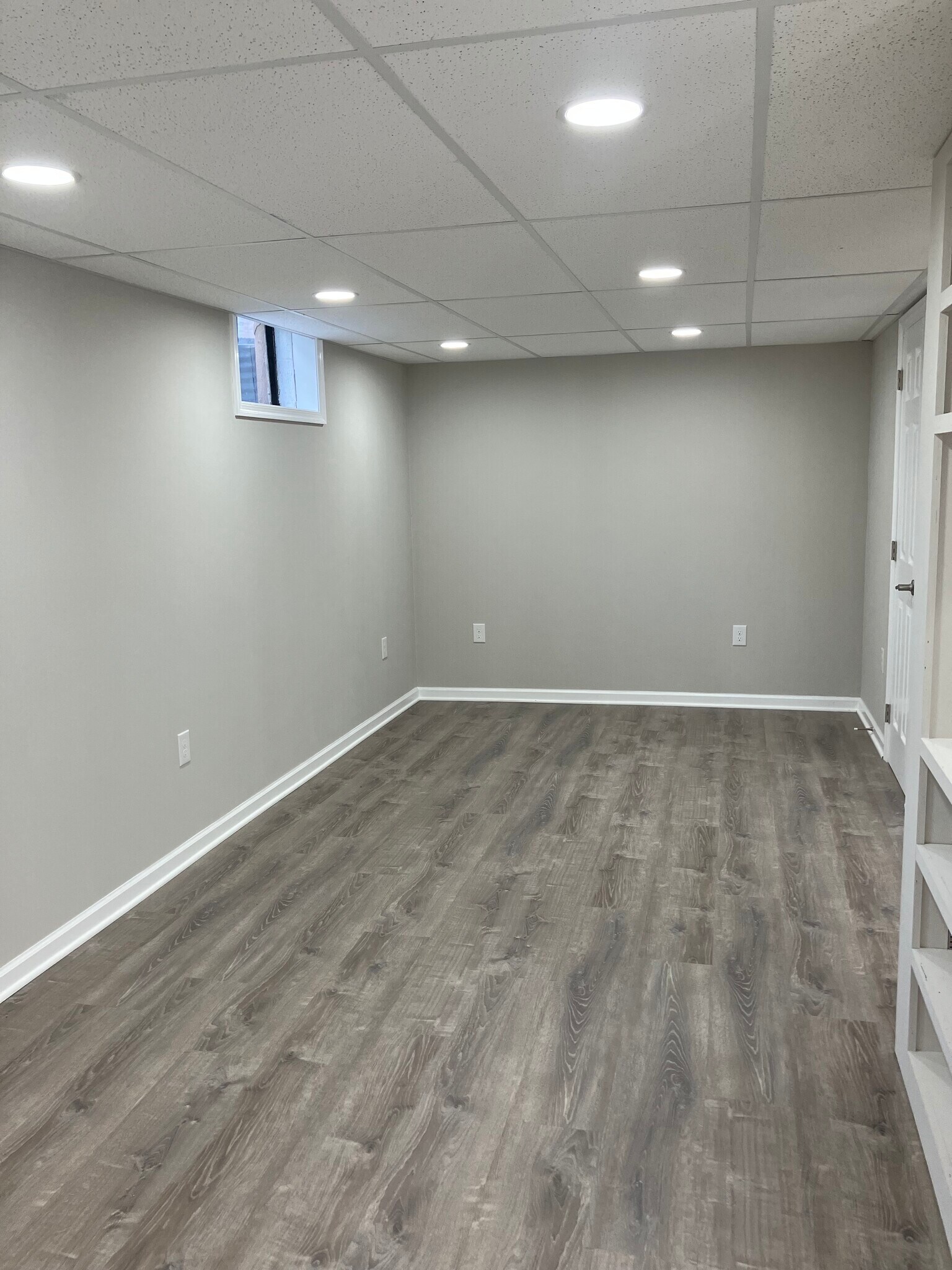 Living Area - 1337 Cherokee Ave