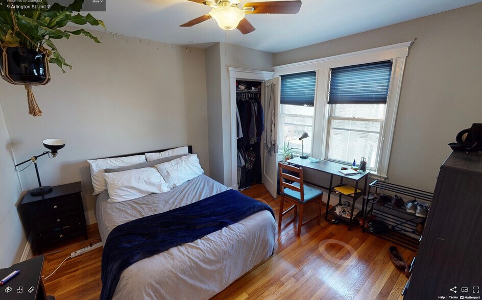 Building Photo - 14 Arlington St