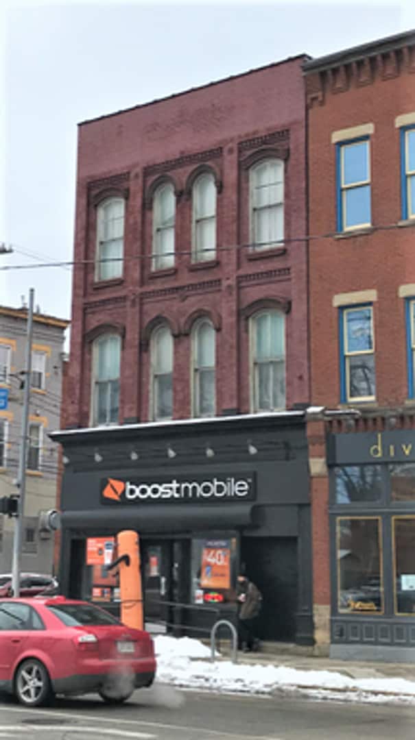 Building Photo - 2134 E Carson St