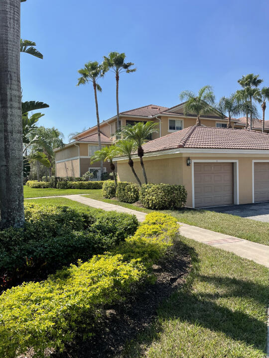 Building Photo - 3817 NW Mediterranean Ln