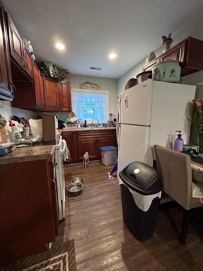 Building Photo - 174 Warrior Cir