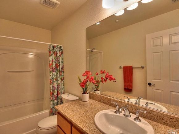 Building Photo - 220 Wood Street, #601