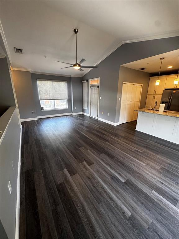 Building Photo - 5000 Culbreath Key Way