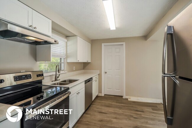 Building Photo - 495 Sigsbee Rd