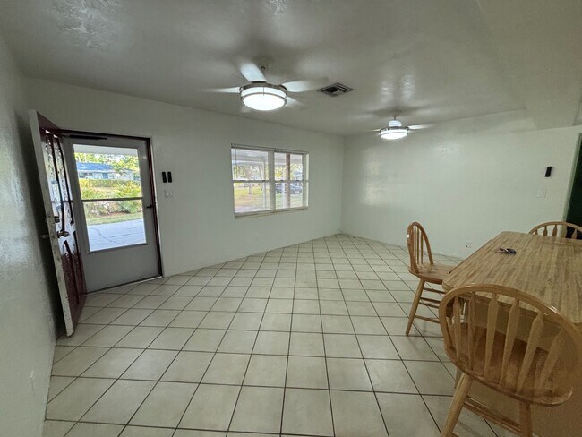 Building Photo - 5299 32nd Terrace N