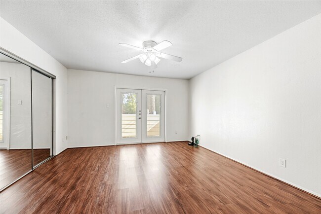 Building Photo - 14515 Wunderlich Dr