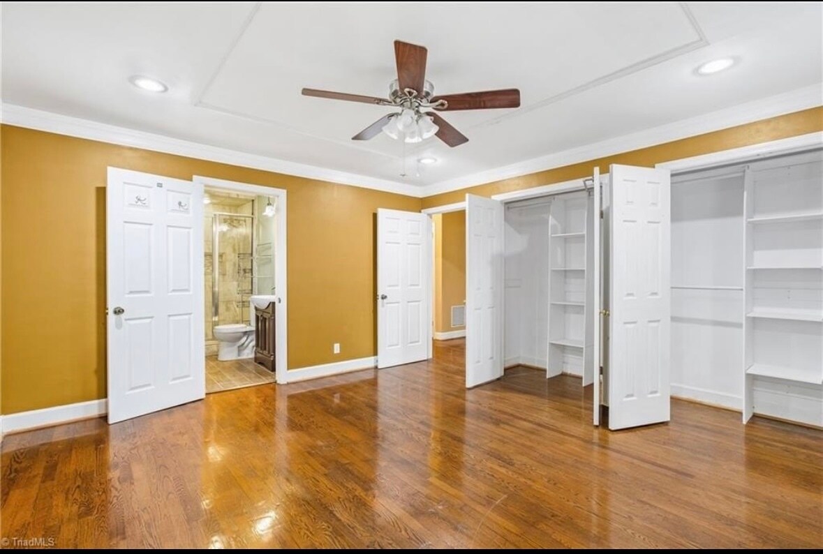 Building Photo - 2601 Loch Dr