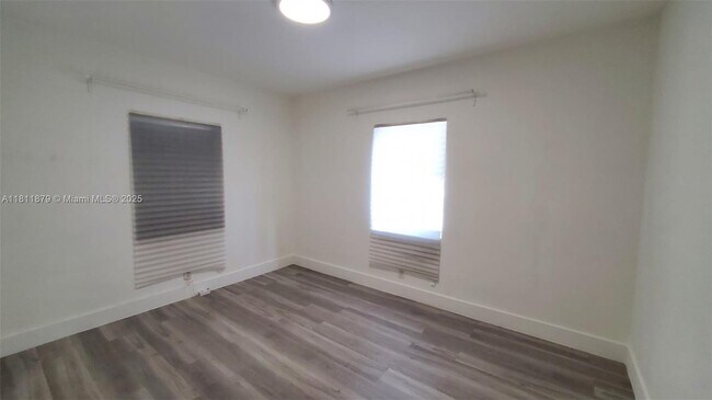 Building Photo - 275 NW 46th St