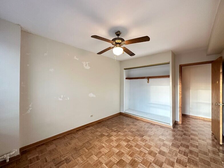 Building Photo - 4180 N Marine Dr