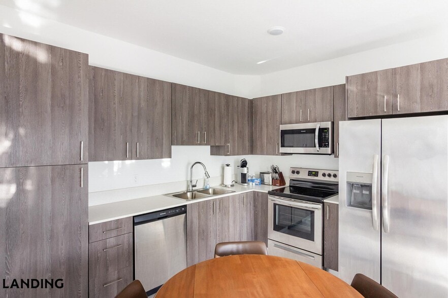 Building Photo - 25850 SW 140th Ct