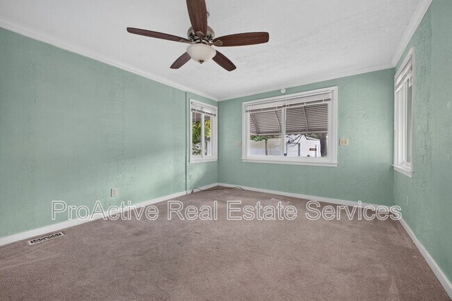 Building Photo - 100 Hodges Manor Rd