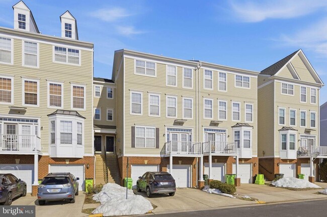 Building Photo - 2454 Curie Ct