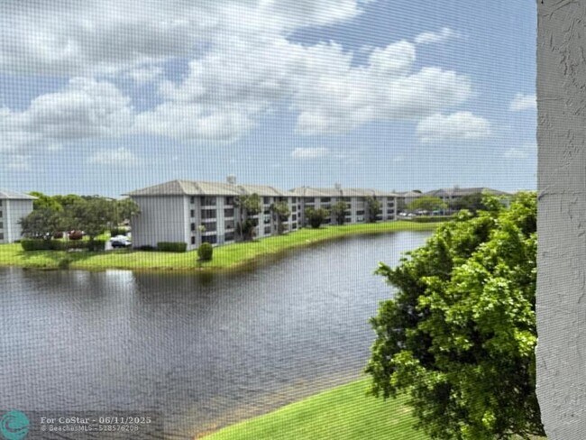 Primary Photo - 9420 Poinciana Pl