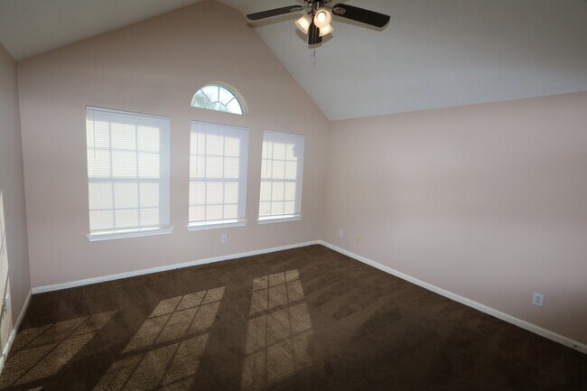 Building Photo - 13419 Forest Pines Village Ln