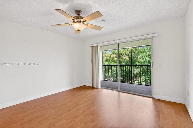 Building Photo - 1650 SW 124th Terrace