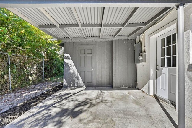 Building Photo - 4505 Cottonwood Dr