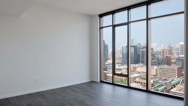 Building Photo - 1120 W Randolph St