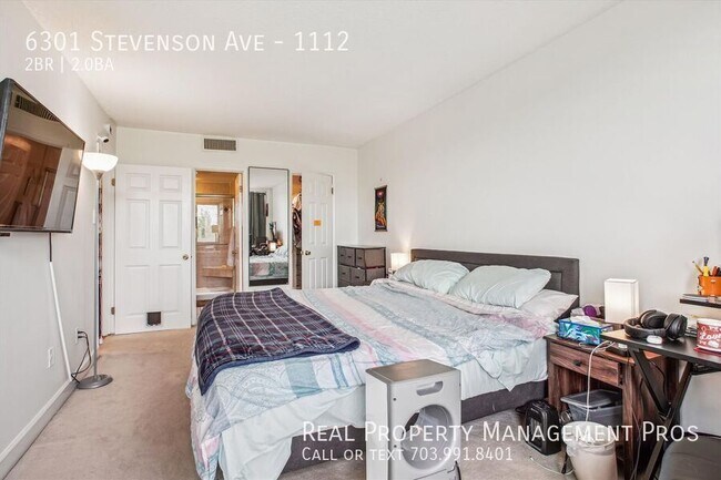 Building Photo - 6301 Stevenson Ave