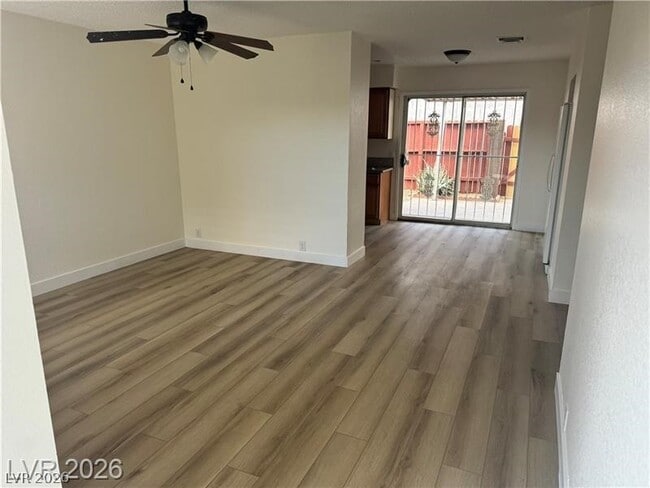 Building Photo - 119 E Van Wagenen St