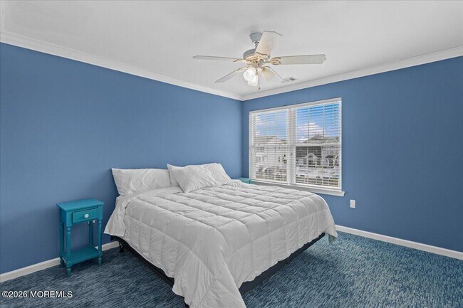 Building Photo - 297 Bayview Ave